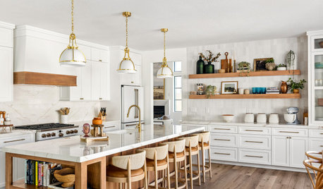 Kitchen of the Week: White and Wood With Personal Touches