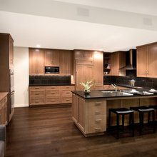 Kitchen cabinet