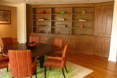 Inspiration for a dining room remodel in Los Angeles