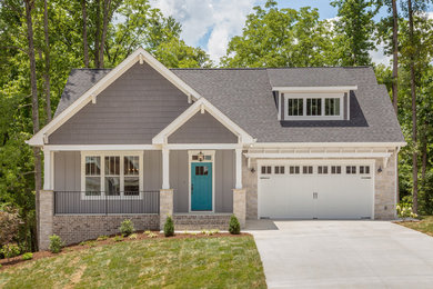 Inspiration for a craftsman home design remodel in Other