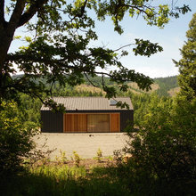 Stickybeak of the Week: A Tractor Shed Enters a New Era