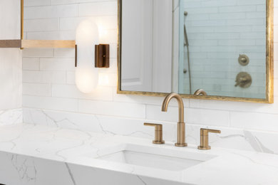 Example of a classic bathroom design in Other