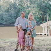 Lauren DeRouen's photo