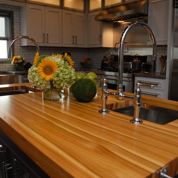 Extreme Makeover Home Edition (#15)