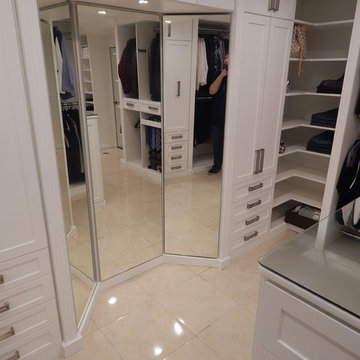 White Mirrored Walk In
