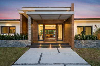Trendy entryway photo in Miami