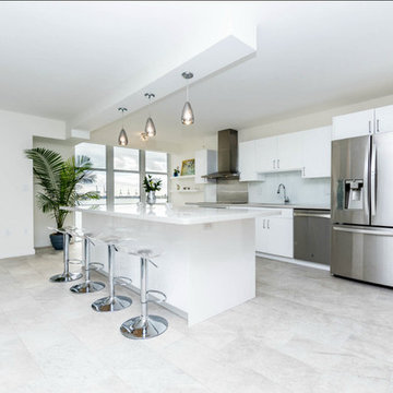 9 Island Avenue (Home Staging)