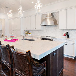 Weiße Küchen mit Holzdecke Ideen, Design & Bilder - Juli 2020 | Houzz DE