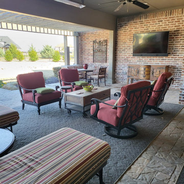 Outdoor Entertainment System