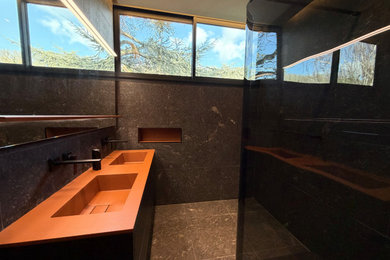 Réalisation d'une salle de bain design.