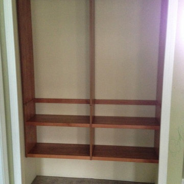 MBR his and her reach-in closet