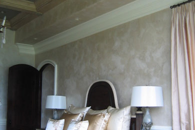 Bedroom - traditional bedroom idea in Charlotte