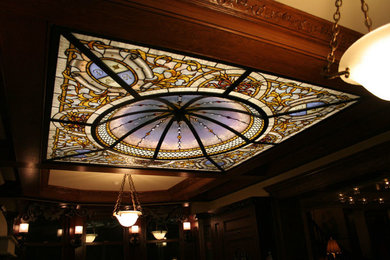 Kitchen - victorian kitchen idea in Minneapolis