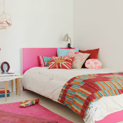PANYL HOT PINK + IKEA MALM BED - Products