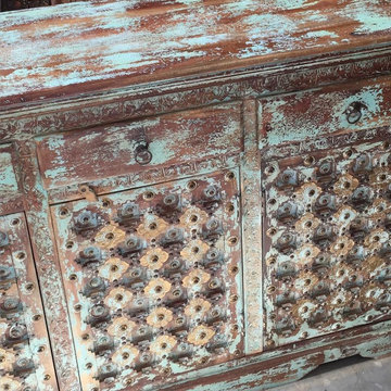 Old Hollywood Glamour Furniture & Decor