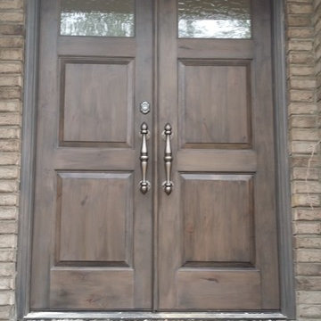 Knotty Alder With Gray Stain