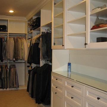 Master White Melamine Walk-In Closet