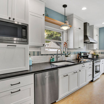 Hawthorne Craftsman Kitchen & Bath Remodel