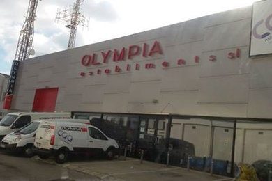 Olympia. Tienda de productos de automoción y herramientas