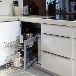Modern Cabinetry - Kitchen Cabinetry