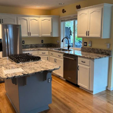 Kitchen wallpaper installation Kirkland, WA