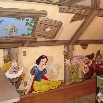 Snow White and the Seven Dwarfs Cottage Mural by Tom Taylor of Mural Art LLC