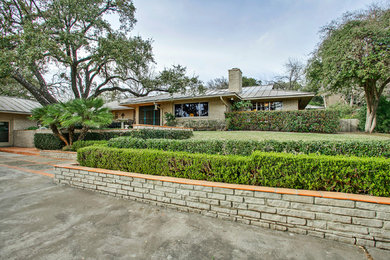Photo of a one-storey exterior in Austin.