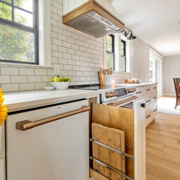 Modern Farmhouse Kitchen