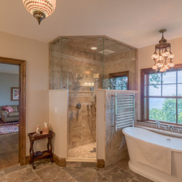 Mountain Top Vacation Home in Nelson County