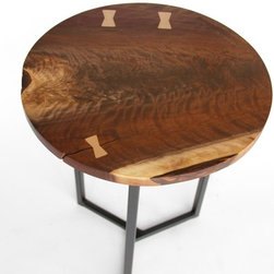 Live Edge Round End Table in Walnut - Side Tables And End Tables