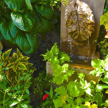 Fountain and Foliage