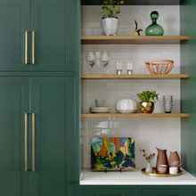 Cabinet color for Bar