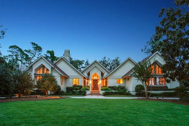 Photo of a beach style exterior in Chicago.