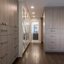 walk-through closet