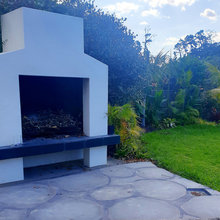 Outdoor Fireplace & Pizza Oven