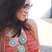 Julie Khuu's photo