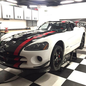 RaceDeck Garage Flooring - Home Garage with cool Viper