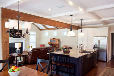 Kitchen - craftsman kitchen idea in Atlanta