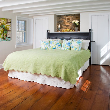 300 Year Old Farmhouse Restored and Brought Back to it's Beauty