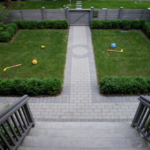 Britts Front Yard
