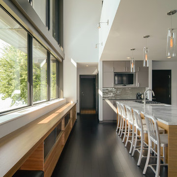 Edgewater Residence