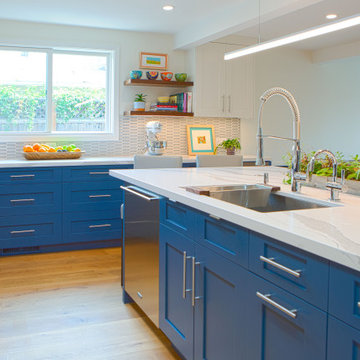 Spacious Palo Alto Kitchen