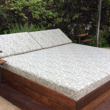 Custom Outdoor Cushions and Pillows