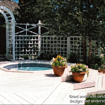 A Garden Deck Setting 1.  Minnesota Deck Design.