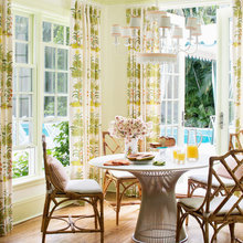 breakfast room