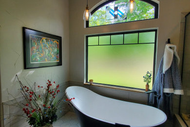 Example of a bathroom design in Denver