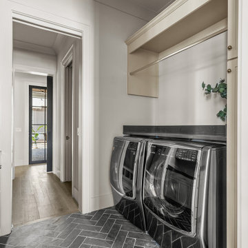 15 Persea Street - Overlook D