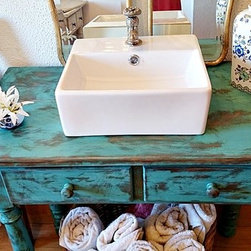 Mueble ba&ntilde;o r&uacute;stico decapado en turquesa - Products