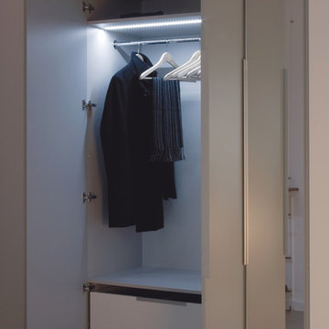 LED Closet Lighting