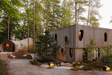 Inspiration for a modern exterior home remodel in Burlington
